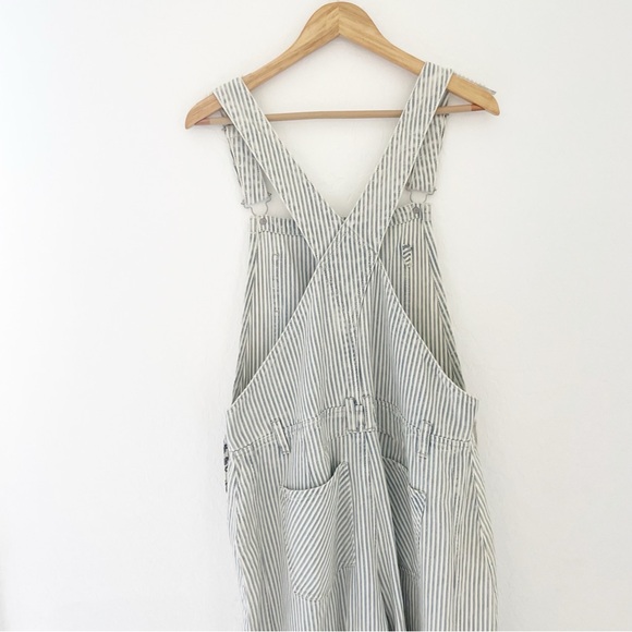 We The Free Good Luck Striped Barrel Overalls in indigo railroad size medium - Picture 8 of 9